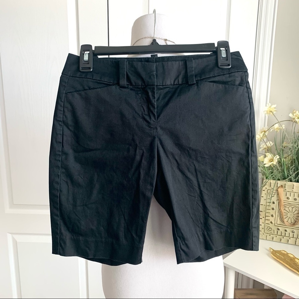 Petite Ann Taylor Signature Chino Shorts